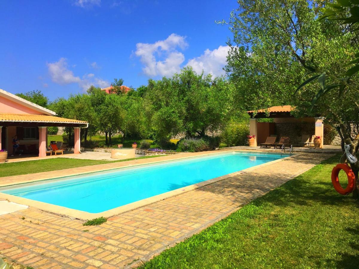 Villa Kleopatra Pouládes Extérieur photo